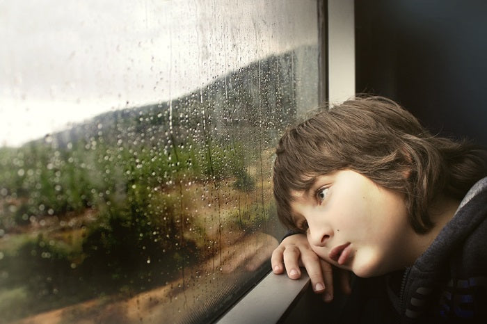 雨の音を聞くと落ち着く？【ストレス解消に】